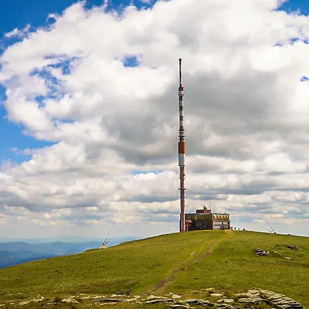 V Chate Besnik - Apartament